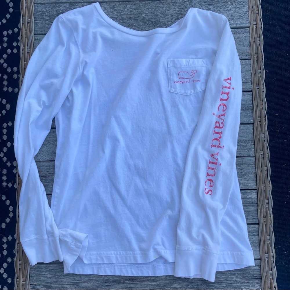 Vineyard Vines long sleeve limited edition pink🎀